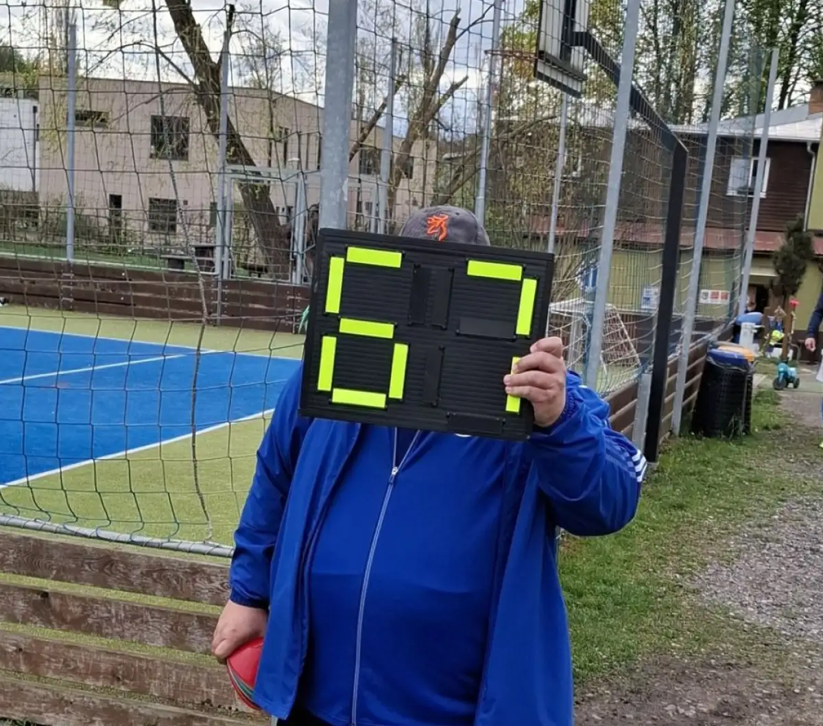 Duben končí, fotbal nikoliv