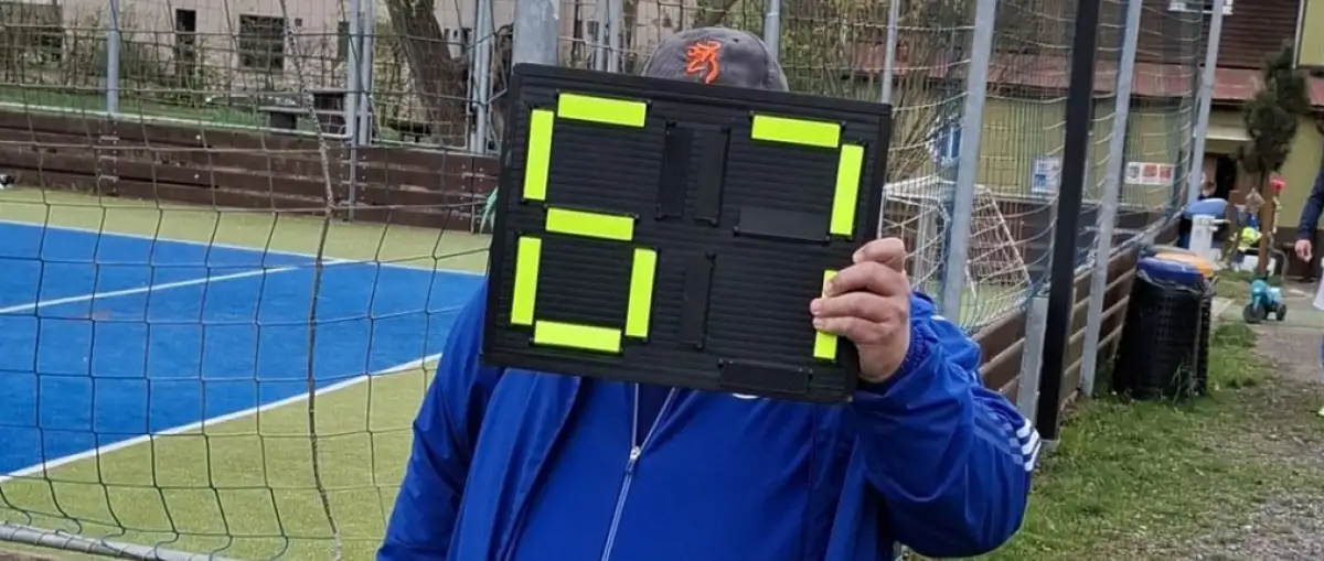 Duben končí, fotbal nikoliv