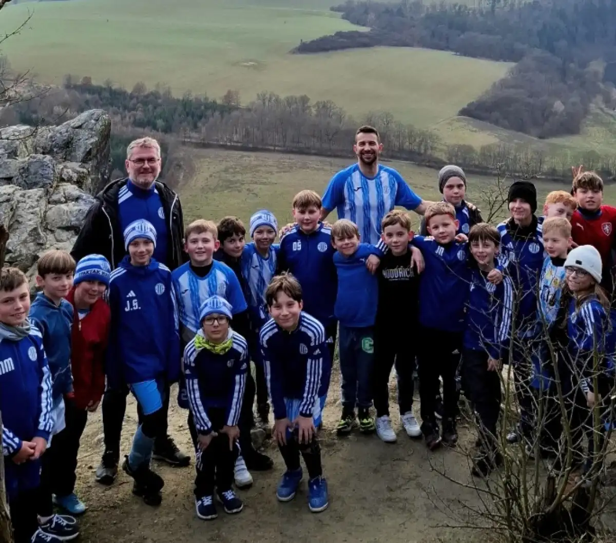 Je to tady opět - fotbal všude kam se podíváš