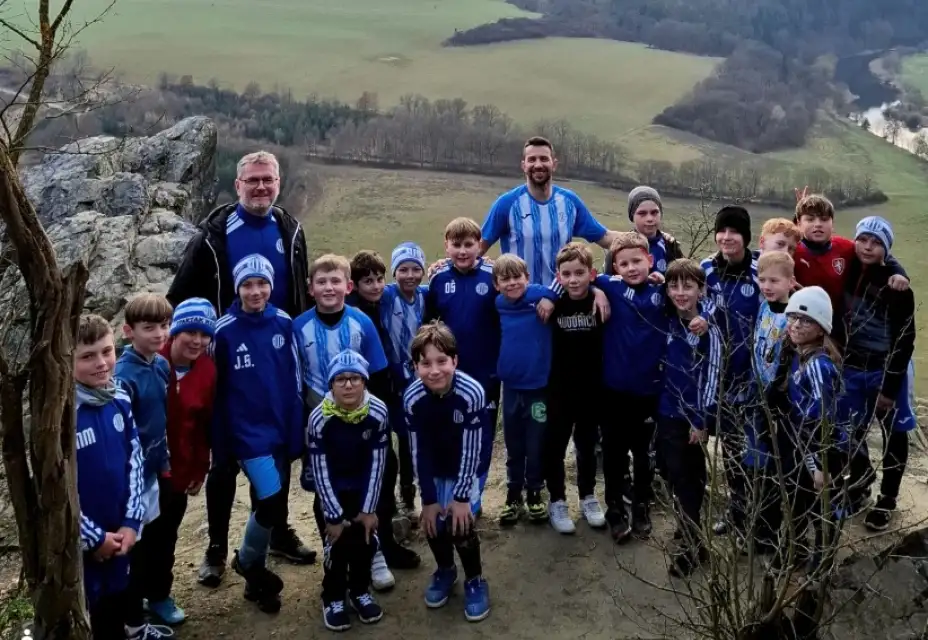 Je to tady opět - fotbal všude kam se podíváš